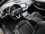BMW 3-Serie Touring 330i Introduction High Executive 259 Pk Automaat Navi / DAB / Apple Carplay / PDC / Stoelverwarming