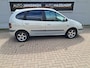 Renault Scenic 1.6-16V Expression Automaat!! | LM Velgen | Trekhaak | Airco | NIEUWE APK T/M 05-2027!! Meeneemprijs!!