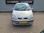 Renault Scenic 1.6-16V Expression Automaat!! | LM Velgen | Trekhaak | Airco | NIEUWE APK T/M 05-2027!! Meeneemprijs!!