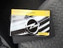 Opel Corsa 1.4-16V Cosmo | Automaat | Parkeersensoren | Navigatie | Trekhaak | Airco