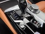BMW 5-Serie 520i Business Edition Plus M Sport Trekhaak / Schuifdak / Stuurverwarming