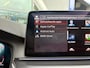 BMW 5-Serie 520i Business Edition Plus M Sport Trekhaak / Schuifdak / Stuurverwarming
