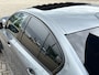 BMW 5-Serie 520i Business Edition Plus M Sport Trekhaak / Schuifdak / Stuurverwarming