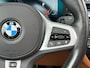 BMW 5-Serie 520i Business Edition Plus M Sport Trekhaak / Schuifdak / Stuurverwarming