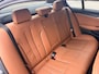 BMW 5-Serie 520i Business Edition Plus M Sport Trekhaak / Schuifdak / Stuurverwarming