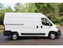 Peugeot Boxer 330 2.0 BlueHDI L2H1 Pro 2016 | Airco | Navigatie | Cruise Control | Stuurwiel Bediening | Spraakbediening | Bluetooth | Elektrische Ramen | Elektrisch Verstelbare Spiegels | Nationale Autopas