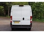 Peugeot Boxer 330 2.0 BlueHDI L2H1 Pro 2016 | Airco | Navigatie | Cruise Control | Stuurwiel Bediening | Spraakbediening | Bluetooth | Elektrische Ramen | Elektrisch Verstelbare Spiegels | Nationale Autopas