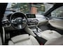 BMW 5-Serie M550i xDrive High Executive Schuifdak Adapt. Cruise Massage Harman/Kardon Stoelvent. 20''LM