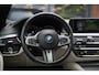 BMW 5-Serie M550i xDrive High Executive Schuifdak Adapt. Cruise Massage Harman/Kardon Stoelvent. 20''LM