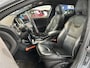 Volvo V40 1.5 T3 Polar+ Sport | Trekhaak | Pano | Adapt. Cruise | R-Design | Vol leder | Memory Seat | Blis | Camera | Harman&Kardon audio | Standkachel |
