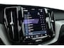 Volvo XC60 2.0 T6 Plug-in hybrid AWD Plus Dark SOH 97,7% | Pano | Memory Seats | Elek. Trekhaak | Camera | Stoel- Stuurverw. | 21'' | Pilot Assist