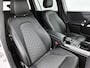 Mercedes-Benz GLB 200 Advantage | Sfeerverlichting | LED | Alarm | Augmented Reality | Parkeerpakket met Camera | Inclusief 24 maanden Mercedes-Benz Certified garantie voor Europa.