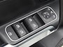 Mercedes-Benz GLB 200 Advantage | Sfeerverlichting | LED | Alarm | Augmented Reality | Parkeerpakket met Camera | Inclusief 24 maanden Mercedes-Benz Certified garantie voor Europa.