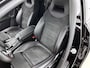 Mercedes-Benz A-klasse 160 Business Solution AMG Nightpakket | Trekhaak | Sfeerverlichting | Augmented Reality | Led | Parkeerpakket met Camera | Inclusief 24 maanden Mercedes-Benz Certified garantie voor Europa.