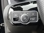 Mercedes-Benz A-klasse 160 Business Solution AMG Nightpakket | Trekhaak | Sfeerverlichting | Augmented Reality | Led | Parkeerpakket met Camera | Inclusief 24 maanden Mercedes-Benz Certified garantie voor Europa.