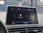 Peugeot 5008 1.2 PureTech Blue Lease Executive | Trekhaak | Cruise Control | Climate Control | Navigatie | Parkeersensoren | Apple Carplay/Android Auto | Draadloze telefoonlader | Lichtmetalen velgen | Dealer Onderhouden |