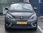 Peugeot 5008 1.2 PureTech Blue Lease Executive | Trekhaak | Cruise Control | Climate Control | Navigatie | Parkeersensoren | Apple Carplay/Android Auto | Draadloze telefoonlader | Lichtmetalen velgen | Dealer Onderhouden |