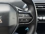 Peugeot 5008 1.2 PureTech Blue Lease Executive | Trekhaak | Cruise Control | Climate Control | Navigatie | Parkeersensoren | Apple Carplay/Android Auto | Draadloze telefoonlader | Lichtmetalen velgen | Dealer Onderhouden |