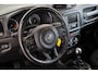 Jeep Renegade 1.6 E-Torq Black Line | Trekhaak | Navigatie | Parkeersensoren | Cruise Controle | Airco | Lichtmetalen velgen |