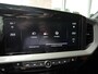 Opel Mokka 1.2 Turbo 130pk Automaat Ultimate | Navigatie | Adapt. Cruise control |  Climate control | Camera | Alcantara bekleding | Massage stoel  | Parkeersensoren | Keyless entry & start | 18" Lichtmetalen velgen