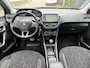 Peugeot 2008 1.2 PureTech Blue Lion / AUTOMAAT / PANORAMADAK / NAVI / 141dkM! NAP!
