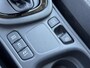 Toyota Yaris HYBRID 115 DYNAMIC COMFORT-PACK STOEL/STUURVERW PARK-SENSOREN BLIND-SPOT APPLE/ANDROID KEYLESS 16" LM-VELGEN ALL-SEASONS NL-AUTO