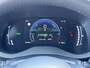 Toyota Yaris HYBRID 115 DYNAMIC COMFORT-PACK STOEL/STUURVERW PARK-SENSOREN BLIND-SPOT APPLE/ANDROID KEYLESS 16" LM-VELGEN ALL-SEASONS NL-AUTO