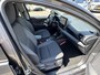 Toyota Yaris HYBRID 115 DYNAMIC COMFORT-PACK STOEL/STUURVERW PARK-SENSOREN BLIND-SPOT APPLE/ANDROID KEYLESS 16" LM-VELGEN ALL-SEASONS NL-AUTO