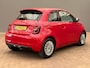 Fiat 500e RED 24 kWh Airco | LED | Lane-Assist | Keyless Start | Digitaal Dashboard | Airco | Keyless start | Kleur rood