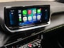 Peugeot 208 1.2 PureTech GT Pack Automaat (PANORAMADAK, VIRTUAL COCKPIT, LEDER, 360 CAMERA, STOELVERWARMING, SPORTSTOELEN, APPLE CARPLAY, GETINT GLAS, NIEUWSTAAT)