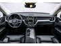 Volvo XC60 2.0 T6 Plug-in hybrid AWD Plus Dark | Adaptieve Cruise Control | Panoramadak | 21" Velgen | Stoel-/Stuur-/Voorruitverwarming | Harman Kardon Audio | Standkachel | Dodehoek Detectie |
