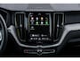 Volvo XC60 2.0 T6 Plug-in hybrid AWD Plus Dark | Adaptieve Cruise Control | Panoramadak | 21" Velgen | Stoel-/Stuur-/Voorruitverwarming | Harman Kardon Audio | Standkachel | Dodehoek Detectie |