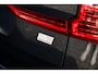 Volvo XC60 2.0 T6 Plug-in hybrid AWD Plus Dark | Adaptieve Cruise Control | Panoramadak | 21" Velgen | Stoel-/Stuur-/Voorruitverwarming | Harman Kardon Audio | Standkachel | Dodehoek Detectie |