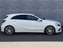 Mercedes-Benz A-klasse 180 Business Solution AMG | AMG-Line | Sportstoelen | Stoelverwarming | Navigatie | Achteruitrijcamera | Parkeersensoren | Lichtmetalen Velgen 18 inch | LED Koplampen