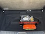 Mercedes-Benz A-klasse 180 Business Solution AMG | AMG-Line | Sportstoelen | Stoelverwarming | Navigatie | Achteruitrijcamera | Parkeersensoren | Lichtmetalen Velgen 18 inch | LED Koplampen