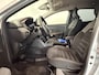 Dacia Sandero Stepway 1.0 TCe 90 CVT Comfort | Navigatie | Climate Control | Stoelverwarming | Dodehoek Detectie | Apple Carplay/Android Auto | Parkeersensoren voor, achter en achteruitrijcamera