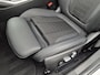 BMW 3-Serie Touring 320e xDrive / Trekgewicht 1.500 kg / PHEV / Dealer onderhouden / Elektrische achterklep / Glazen schuif- en kanteldak / Head Up Display / Stoelverwarming / Achteruitrijcamera / Adaptief cruise control / Apple Carplay Android Auto / Keyless Entry/Start /