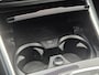 BMW 3-Serie Touring 320e xDrive / Trekgewicht 1.500 kg / PHEV / Dealer onderhouden / Elektrische achterklep / Glazen schuif- en kanteldak / Head Up Display / Stoelverwarming / Achteruitrijcamera / Adaptief cruise control / Apple Carplay Android Auto / Keyless Entry/Start /