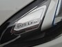 BMW 3-Serie Touring 320e xDrive / Trekgewicht 1.500 kg / PHEV / Dealer onderhouden / Elektrische achterklep / Glazen schuif- en kanteldak / Head Up Display / Stoelverwarming / Achteruitrijcamera / Adaptief cruise control / Apple Carplay Android Auto / Keyless Entry/Start /