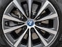 BMW 3-Serie Touring 320e xDrive / Trekgewicht 1.500 kg / PHEV / Dealer onderhouden / Elektrische achterklep / Glazen schuif- en kanteldak / Head Up Display / Stoelverwarming / Achteruitrijcamera / Adaptief cruise control / Apple Carplay Android Auto / Keyless Entry/Start /