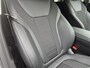 BMW 3-Serie Touring 320e xDrive / Trekgewicht 1.500 kg / PHEV / Dealer onderhouden / Elektrische achterklep / Glazen schuif- en kanteldak / Head Up Display / Stoelverwarming / Achteruitrijcamera / Adaptief cruise control / Apple Carplay Android Auto / Keyless Entry/Start /