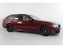 BMW 5-Serie Touring 530e M Sport | Trekhaak | HUD | Memory | Camera | Adaptieve Cruise |