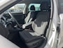 Skoda Superb Combi 1.4 TSI iV Style / SOH 99% / Fabrieksgarantie tm 20-2-28 / Black Pack / LED Matrix / Achteruitrijcamera / Stuur + Stoelverwarming V+A