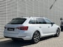 Skoda Superb Combi 1.4 TSI iV Style / SOH 99% / Fabrieksgarantie tm 20-2-28 / Black Pack / LED Matrix / Achteruitrijcamera / Stuur + Stoelverwarming V+A
