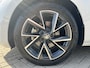 Skoda Superb Combi 1.4 TSI iV Style / SOH 99% / Fabrieksgarantie tm 20-2-28 / Black Pack / LED Matrix / Achteruitrijcamera / Stuur + Stoelverwarming V+A