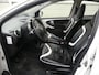 Toyota Aygo 1.0 VVT-i Now - Airco - Dealer onderhouden - Leer