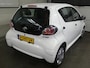 Toyota Aygo 1.0 VVT-i Now - Airco - Dealer onderhouden - Leer