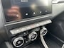 Renault Captur 1.3 TCe 140 Intens ADAPT CRUISE / CAMERA / NAVI / CLIMATE / STOEL/STUUR VERW. / PDC
