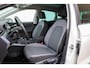 SEAT Arona 1.0 TSI 95pk Style Business Intense | Trekhaak | Park Assist | All-Season banden