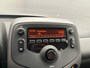 Peugeot 108 1.0 e-VTi Active 2022! | 5-Deurs | Airco | Bluetooth | Elek. Ramen | LED Dagrij | Airco | Bluetooth telefoonvoorbereiding | Centrale deurvergrendeling met afstandsbediening